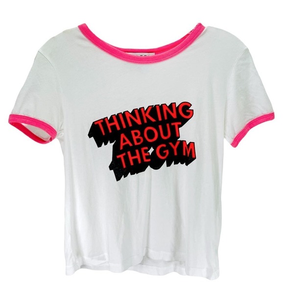 Wildfox NWT Thinking About The Gym Contrast Trim Boxy T-Shirt White Pink Red XS - Picture 2 of 8